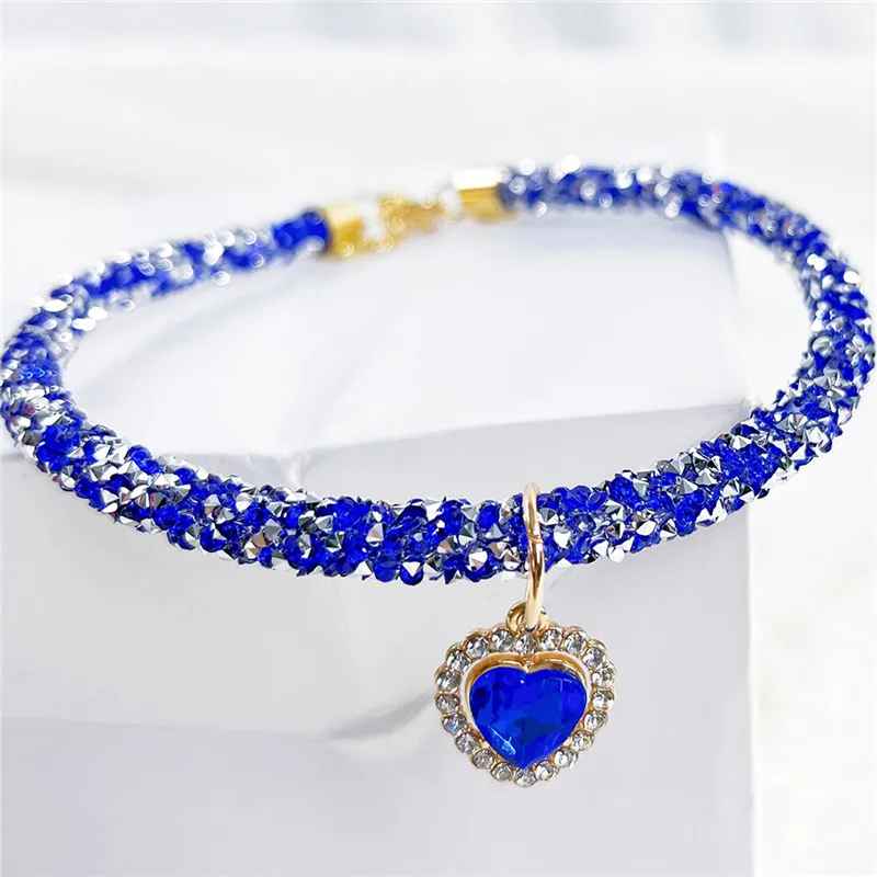 Crystal Heart Pendant Cat Collar