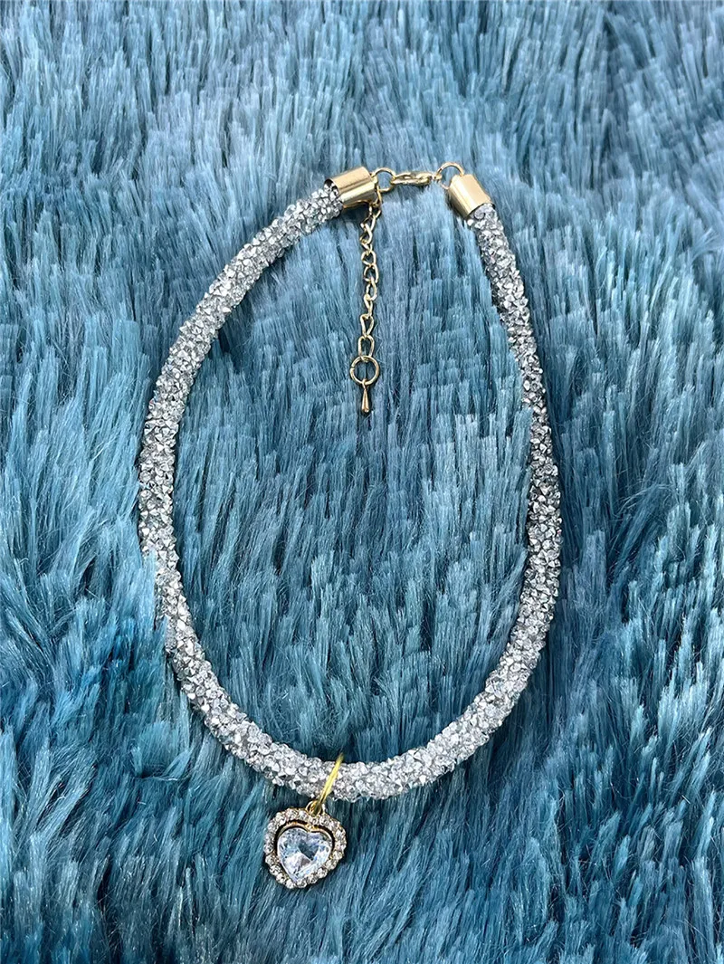 Crystal Heart Pendant Cat Collar