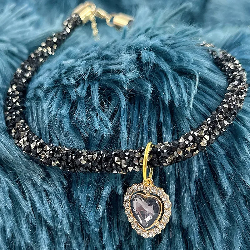 Crystal Heart Pendant Cat Collar